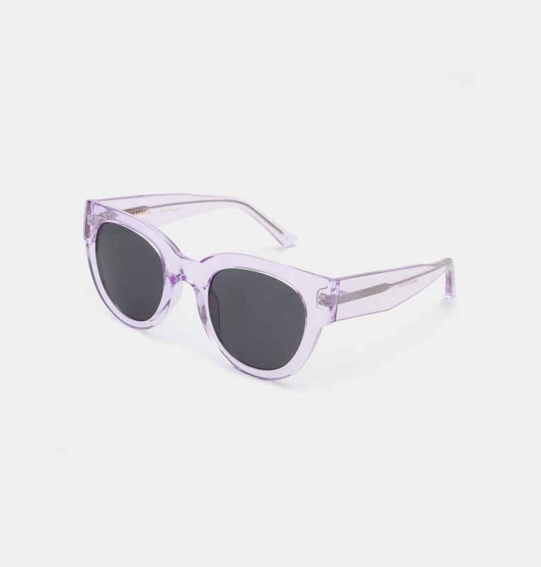 Lilly- Lavender