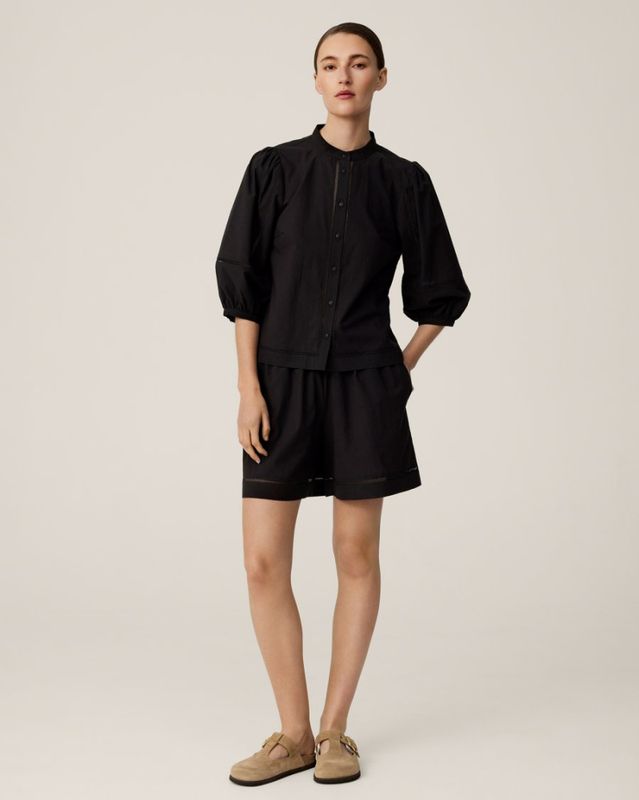 Erendia High Waist Shorts Sort